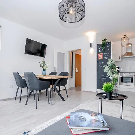 Spacestays Muelheim Kueche Wifi Zentral * Mülheim an der Ruhr
